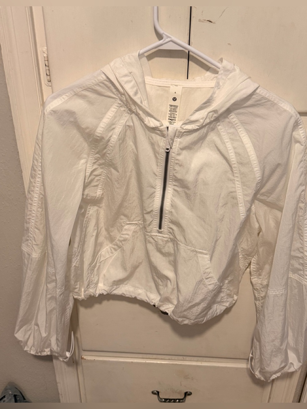 Lululemon Scuba Cropped Anorak White Half Zip Pullover.